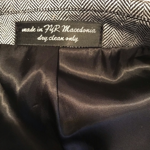 Andrew Fezza Silk Sport Coat - Picture 15 of 17